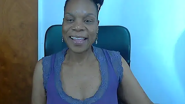 Hotcougar online show from February 8, 8:18 am