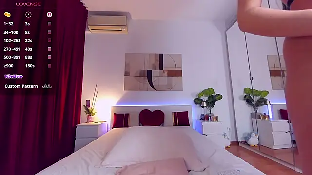 nadeen na online show from November 29, 6:45 pm