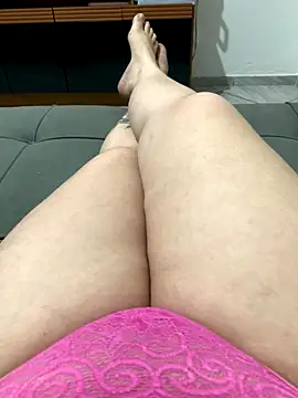 Maeefilha268 online show from December 16, 6:47 pm