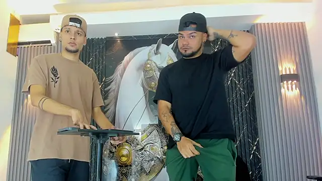 handsome boys22 online show from November 3, 12:09 pm