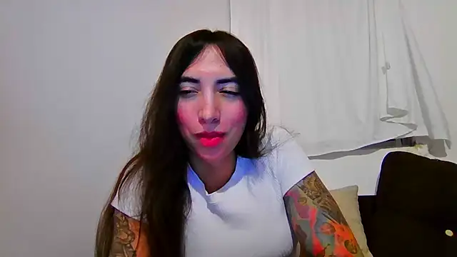 valeriahornier online show from July 26, 4:31 am