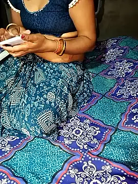 Hot cauple indian online show from June 15, 8:14 am