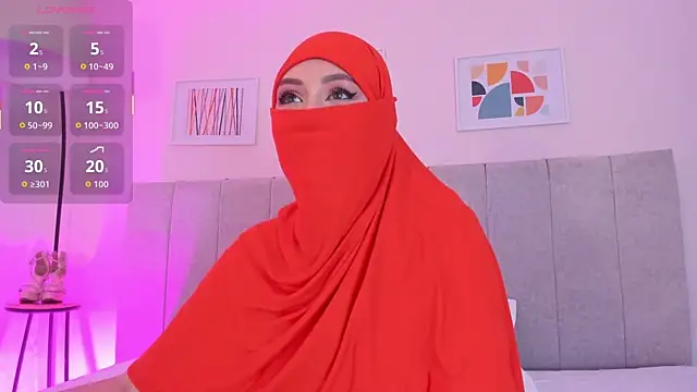 fatiima  online show from November 24, 7:05 pm