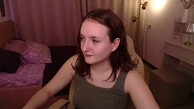 Kris Loken online show from November 21, 7:43 am