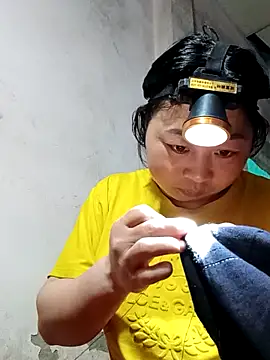 suka-bibi online show from December 2, 1:02 pm