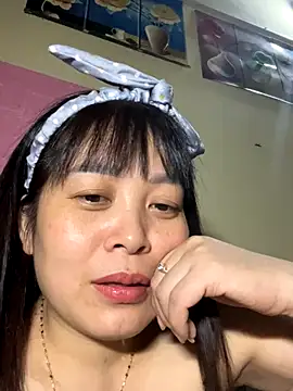 Butterfly kee online show from October 19, 3:36 pm