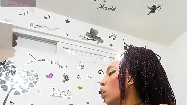 YAILIN 04 online show from February 18, 7:46 pm