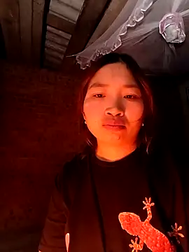 sowbibi online show from February 4, 3:48 pm