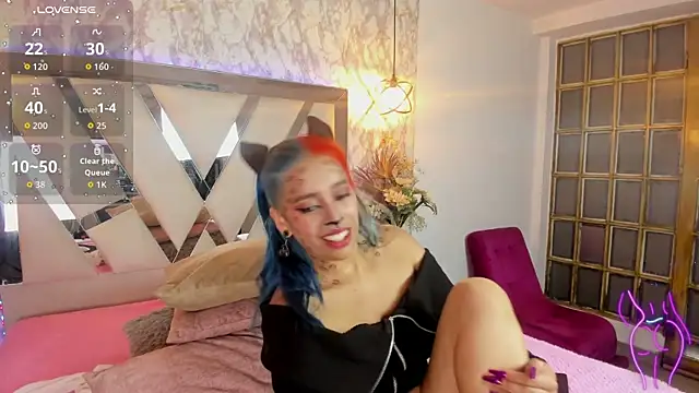 Cristall ravven online show from October 22, 6:57 pm