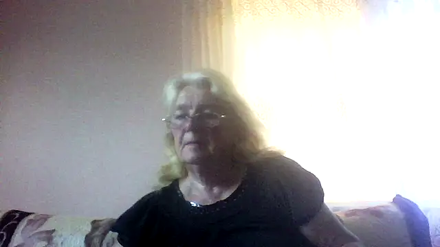 AmyLove353 online show from July 25, 4:08 am