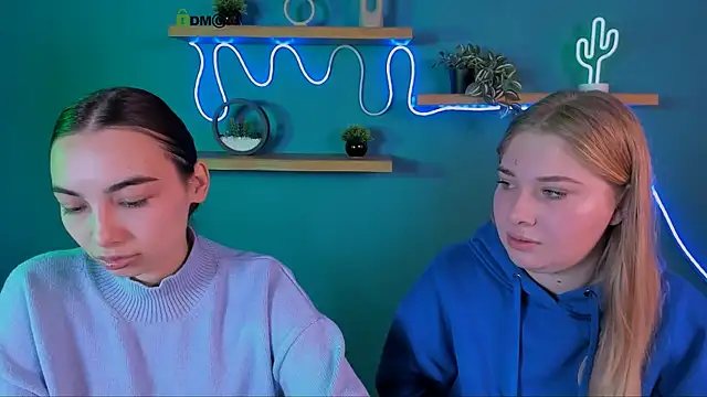 kira light   online show from October 22, 9:14 am