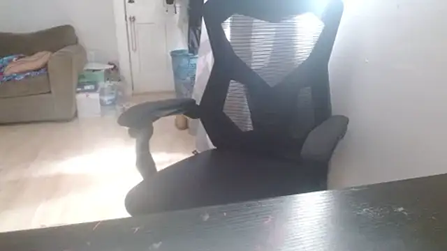 stacybanks online show from March 4, 2:45 pm