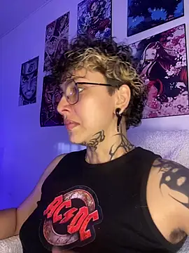 Abby Evanns1 online show from February 9, 10:01 pm