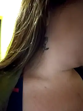 camy721 online show from December 4, 3:42 am