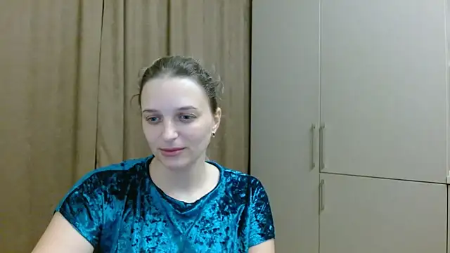 ElisSky301 online show from November 19, 9:15 pm