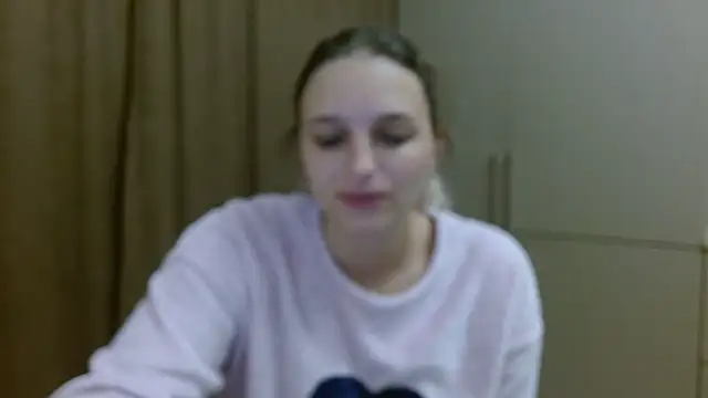 ElisSky301 online show from October 29, 10:34 pm