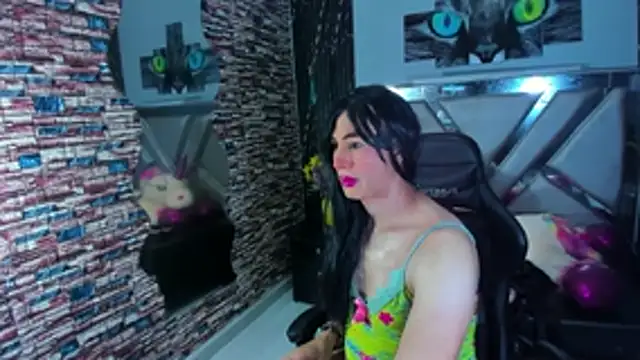 Jennfer Winson online show from November 13, 7:13 pm