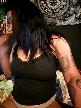 Isis Bathory online show from November 11, 2:36 pm