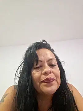 viviana-sexi online show from June 16, 11:00 am