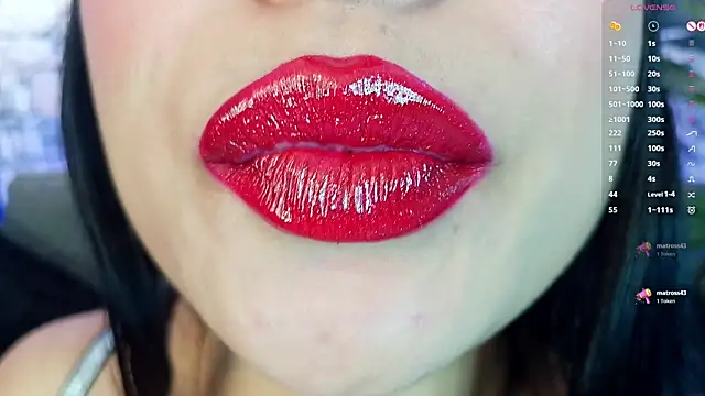 mia roux1 online show from November 14, 7:03 pm