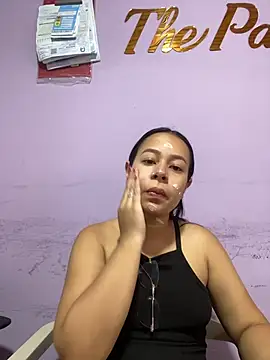 PaulaCruz01 online show from November 9, 7:32 pm