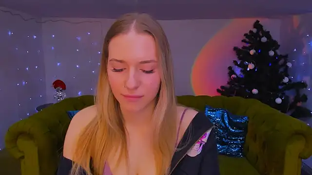 sassy cutie online show from January 12, 6:07 am