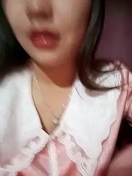 -Lanaa- online show from February 8, 9:40 pm