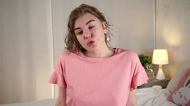 MelodyBaur online show from May 21, 2:04 pm