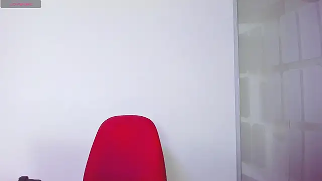 chloehanna online show from February 1, 1:54 pm