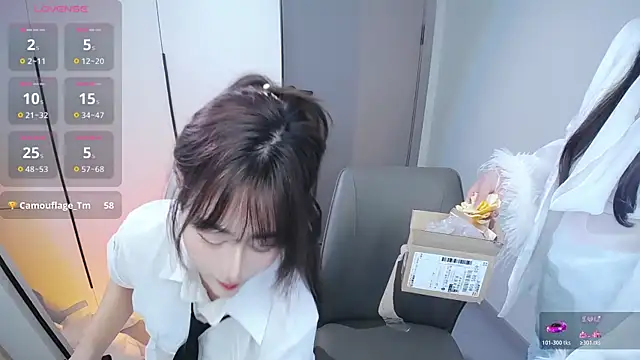 Follyise online show from November 28, 2:31 pm