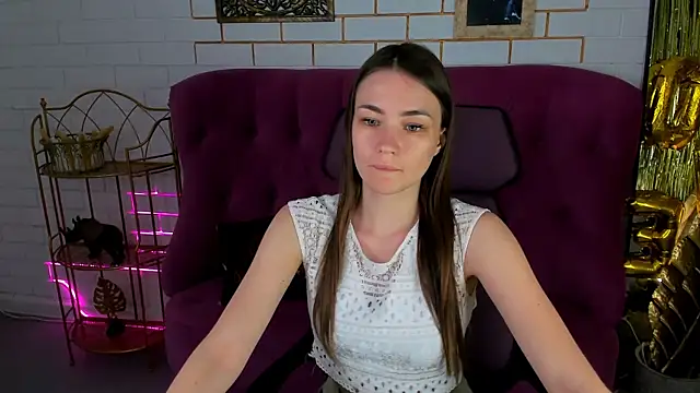 lollyrais online show from May 22, 2:26 pm