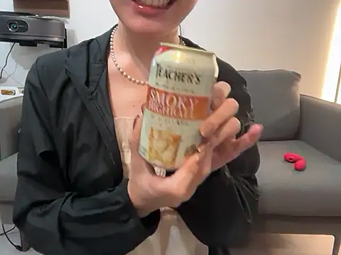 karenchaaan online show from November 6, 12:11 pm