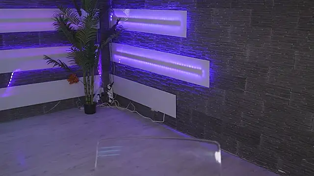 SexyCelline online show from March 15, 6:15 am