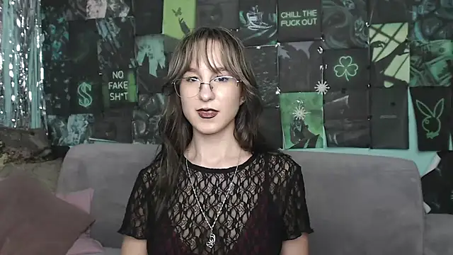 AlishaKellyi online show from November 29, 2:10 pm