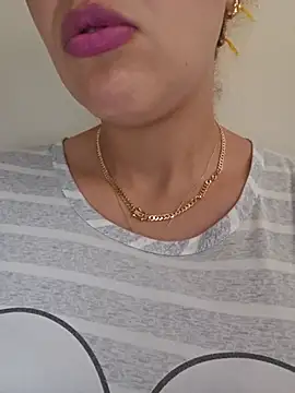 Sexy-girl online show from July 5, 10:32 am