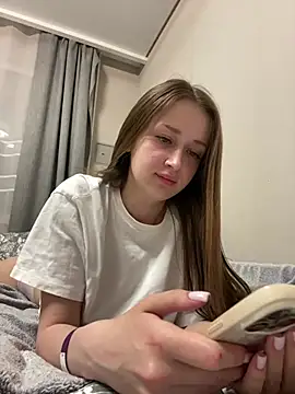 Angel hotyy online show from May 30, 10:05 pm