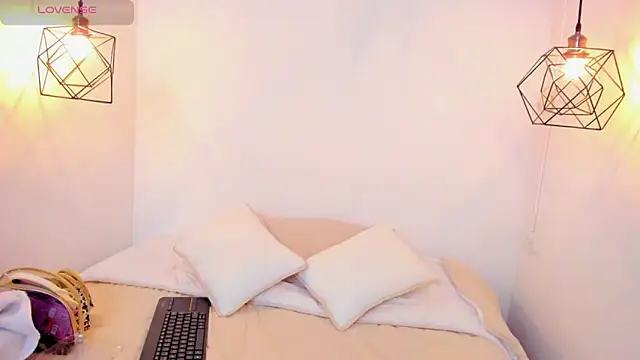 Georgia   online show from February 6, 2:20 pm