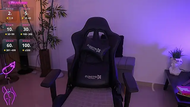 JessicaPratt online show from April 20, 8:45 pm