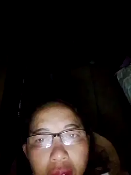 TRIEUTRIEU20 online show from November 24, 10:45 pm