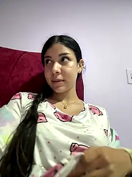 Camil4 white online show from October 25, 12:18 am