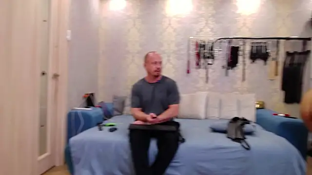 NikAndKate online show from June 16, 7:48 pm