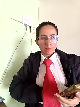 Valentina--1 online show from November 6, 5:41 pm