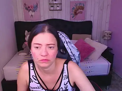  Rachel Jones  online show from February 4, 12:13 am