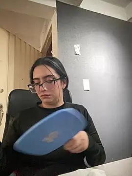 Kloe Novoa online show from February 24, 1:21 pm