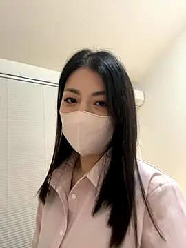 akimix xoxo online show from November 17, 1:45 pm