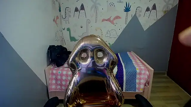 velvetvixen t online show from December 14, 1:06 pm