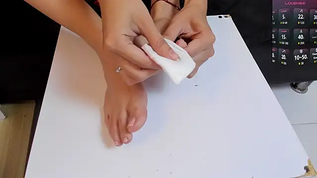 CloePerson online show from March 2, 3:52 pm