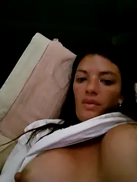 Paulita2027 online show from November 26, 8:37 am