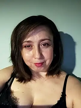 MaryKiki5619 online show from May 19, 6:04 pm