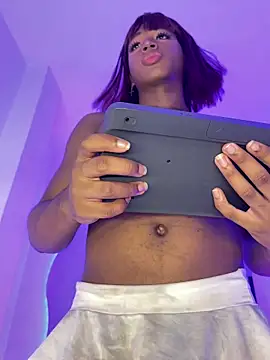 cherxyl royal online show from February 12, 1:57 pm